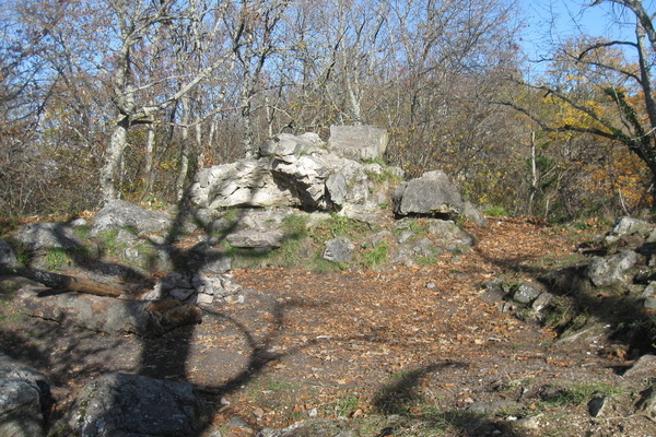 Burg auf dem Kybfelsen